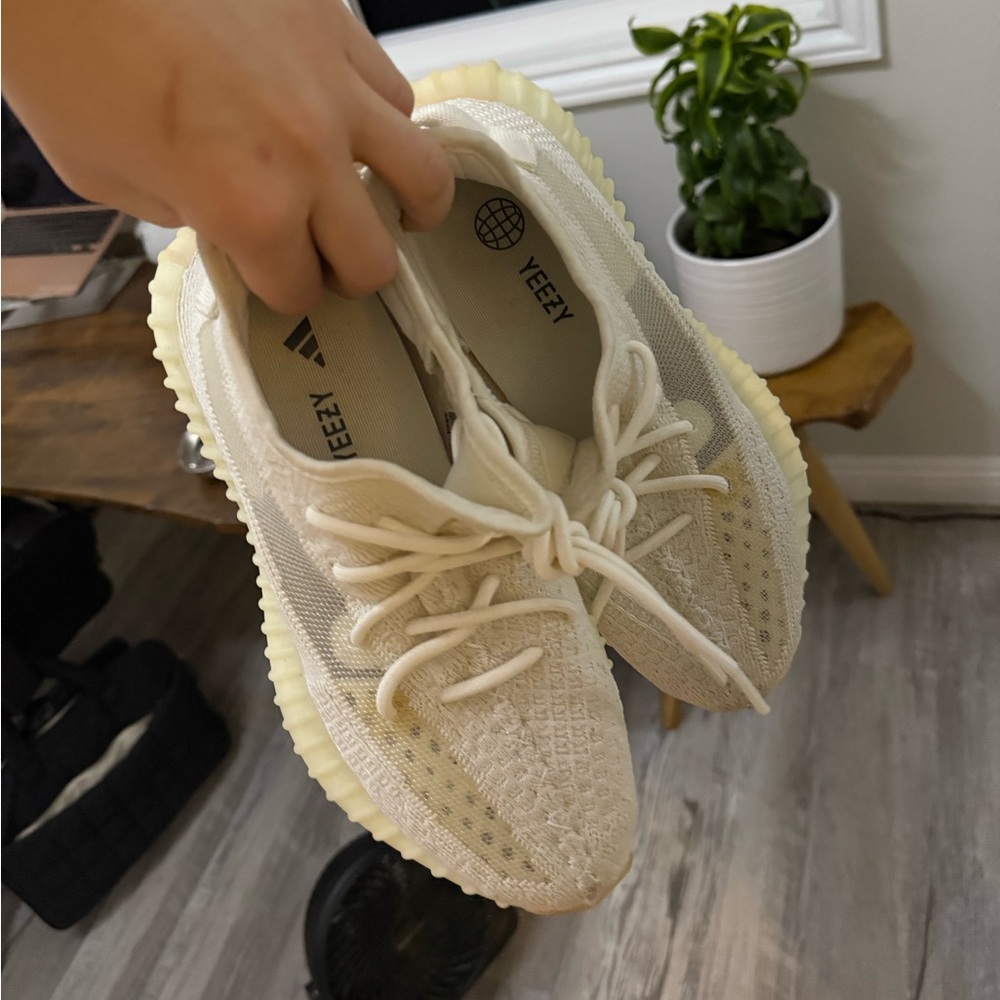 Adidas Yeezy 350 V2 BONE